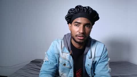 salvatore_amator online show from May 21, 12:33 pm