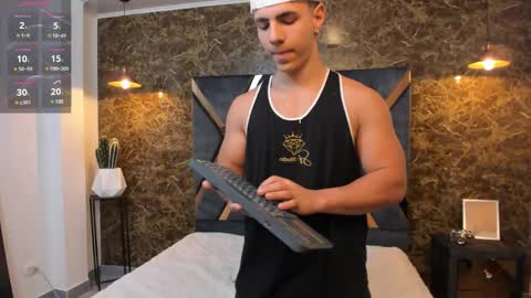 SALVATORE online show from March 8, 2:40 pm