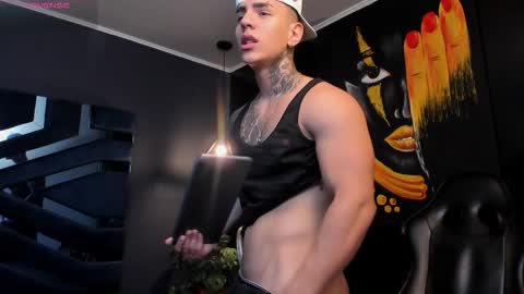 SALVATORE online show from February 2, 5:53 pm