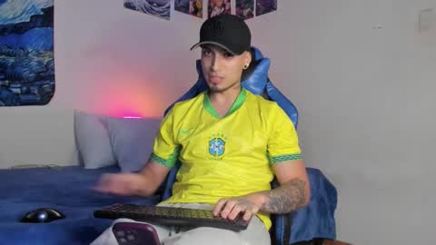   online show from December 23, 1:12 am