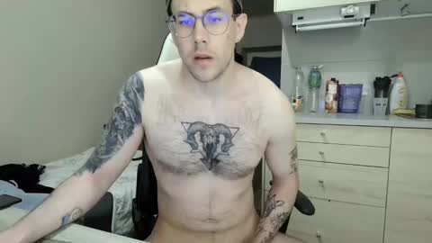 Zac online show from April 7, 11:23 am