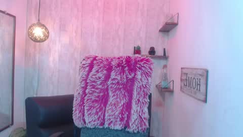 Sam online show from February 8, 4:14 pm