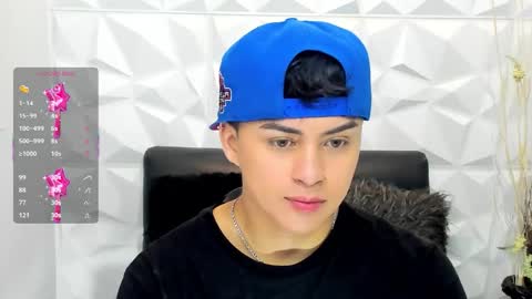 Sam online show from November 10, 1:36 pm