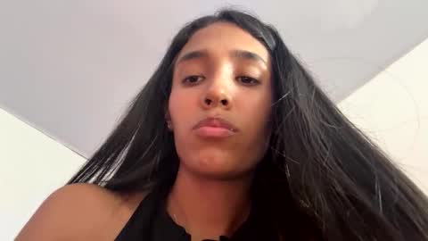 Samantha Roberts online show from February 21, 8:34 pm