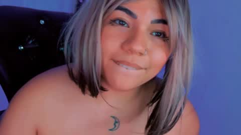 Snapshot of samanta_cutee1 chatting on February 8, 11:24 pm SAMANTA online show from February 8, 11:24 pm