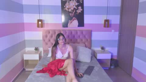 samantaortega_ online show from October 25, 2:28 pm