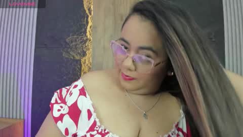 Snapshot of samantha29x_ chatting on October 22, 1:02 pm S A M M Y  online show from October 22, 1:02 pm