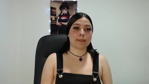 samantha_8s online show from December 22, 8:47 pm