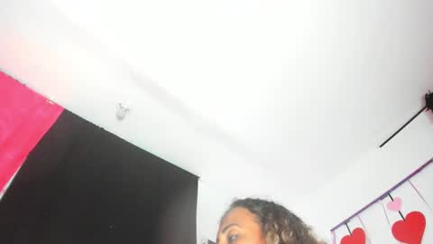 Snapshot of samantha__smile__ chatting on March 8, 3:50 am  Samanthasmile  online show from March 8, 3:50 am