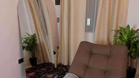 Samantha Ferrec online show from November 15, 12:23 am