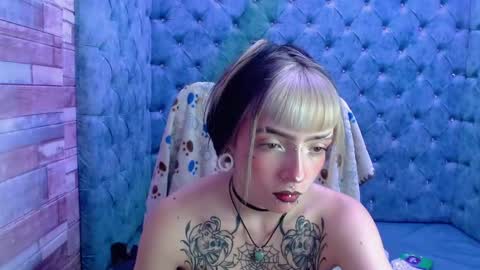 Samantha Smitth online show from October 16, 4:12 am