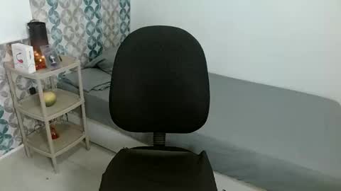 Deyan carson online show from May 13, 7:56 pm