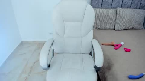 sam online show from January 30, 5:49 pm