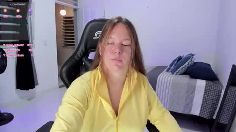 Samantha samy online show from December 23, 4:07 am