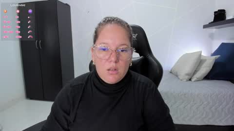 Samantha samy online show from October 27, 1:05 am