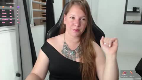 Samantha samy online show from December 14, 4:19 am