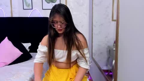 Alejandra  online show from March 11, 5:57 pm