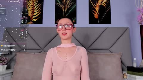 Samara  online show from November 17, 1:57 pm