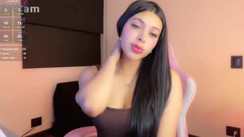 Snapshot of samara_lam chatting on February 9, 2:38 am Sammy  online show from February 9, 2:38 am