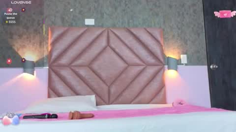 Sara  online show from February 28, 11:36 am