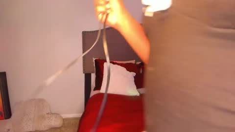 Yaya online show from November 25, 5:39 am