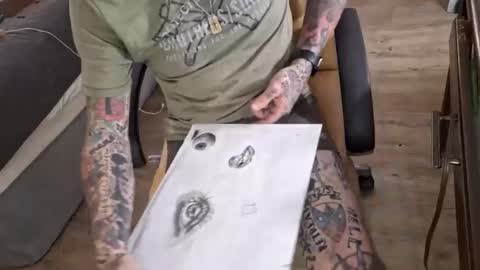 Snapshot of samboiamtho chatting on January 18, 2:47 am samboiamtho online show from January 18, 2:47 am