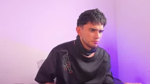 samevansx online show from February 14, 6:43 pm