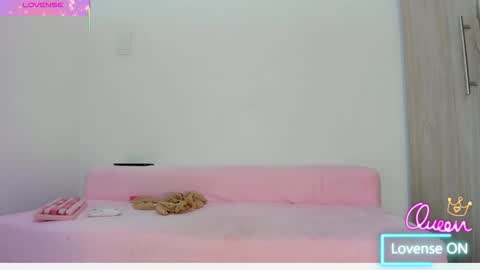 SAMIRA...     Independent models  online show from January 12, 10:28 pm