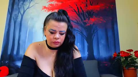     online show from February 17, 8:38 pm