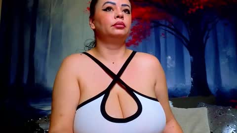     online show from February 23, 11:18 pm