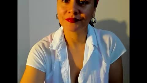 Snapshot of samm_hoti chatting on March 6, 9:09 pm sam online show from March 6, 9:09 pm