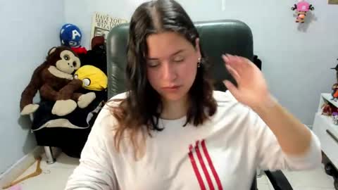 sammy_cute33 online show from July 1, 7:39 am