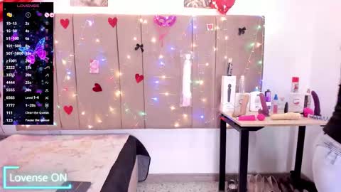  Sammy  online show from November 4, 11:39 pm