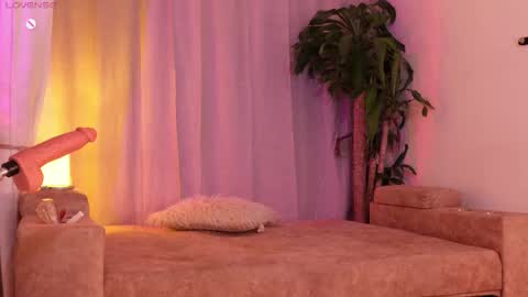 Sammy online show from October 28, 4:24 am