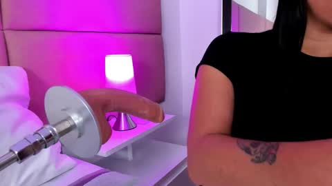 Sammy Morales online show from November 12, 1:02 pm