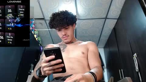 sammy model independiente online show from May 11, 11:28 am
