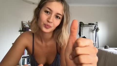 Sammy online show from May 13, 1:37 am