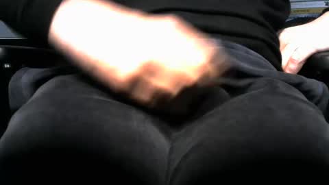 samsoncando1 online show from April 8, 5:10 am