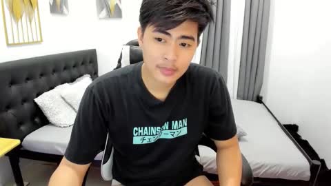 Sam online show from March 6, 3:33 pm