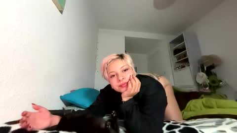 Samymoon online show from November 4, 8:43 pm