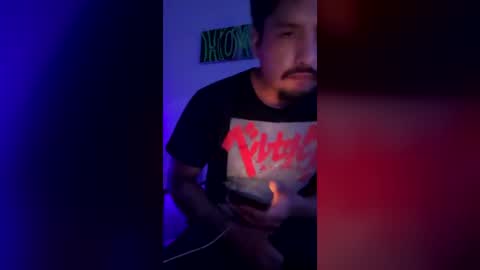sanchezjason222 online show from June 29, 7:16 am