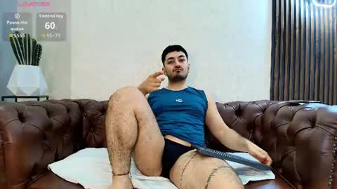 Sander  online show from August 6, 1:03 am