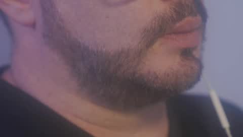 Sanders online show from April 2, 2:08 am