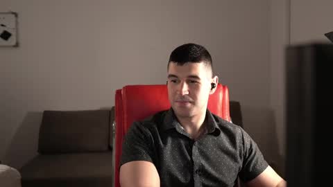 Sandow online show from March 29, 10:22 pm