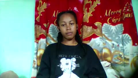 sandra1253099 online show from October 27, 7:30 am