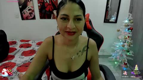 Snapshot of sandra_187 chatting on December 5, 4:48 am Sandra 187 online show from December 5, 4:48 am