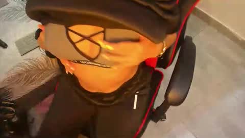 Snapshot of sandra_187 chatting on October 9, 2:39 am Sandra 187 online show from October 9, 2:39 am