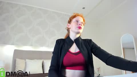 Snapshot of sandra__wilson chatting on September 23, 1:32 am Sandra online show from September 23, 1:32 am