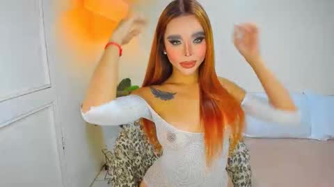 Sandra Hornball online show from March 5, 2:20 am