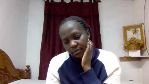 sandra online show from March 10, 8:40 am